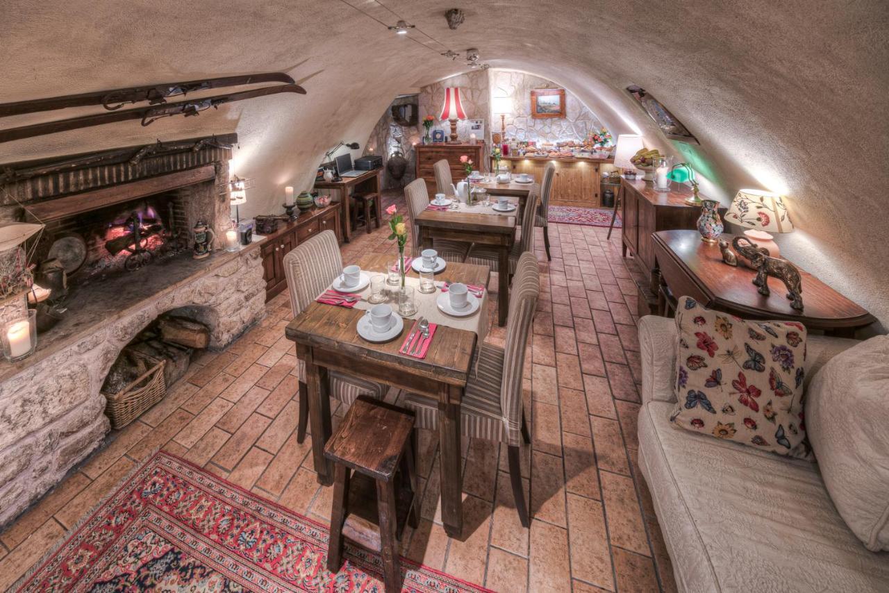B&B Il Grottino Di Assergi Exteriér fotografie