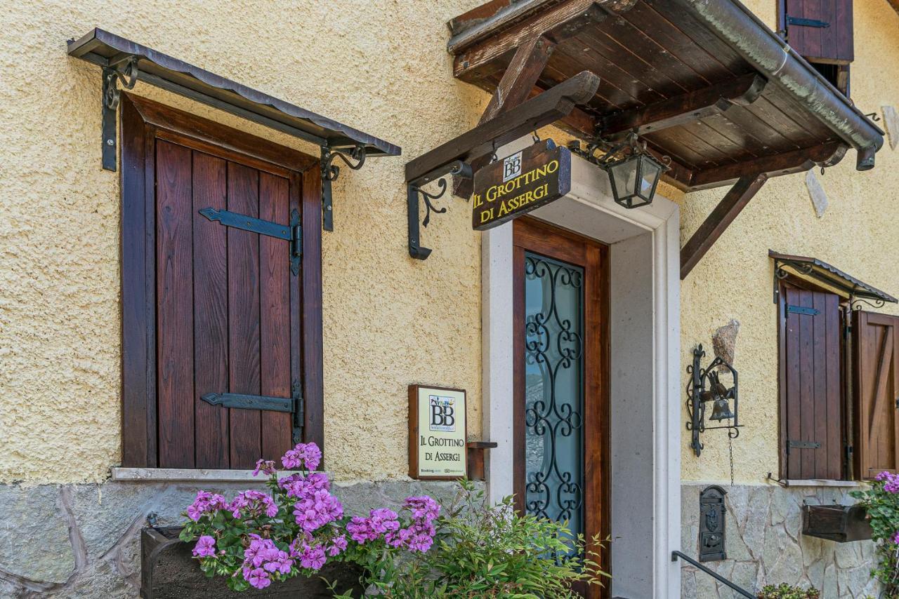 B&B Il Grottino Di Assergi Exteriér fotografie
